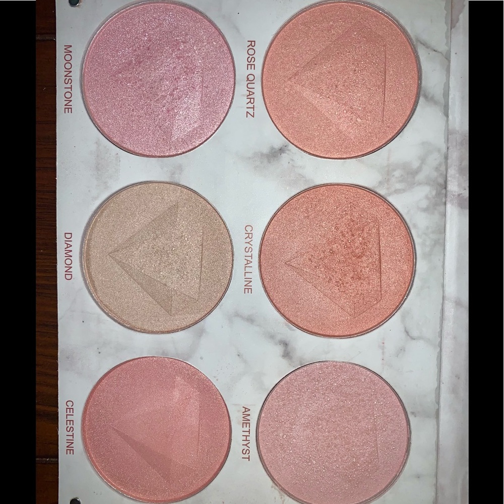 Bebe Crystal Glow Highlighter Limited Edition